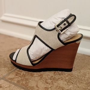 Michael kors wedge 7.5